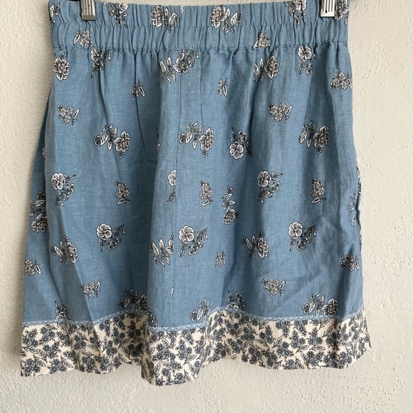 Loft Woman Blue Pockets Floral Linen Skirt, Size XXS/P - Picture 6 of 6